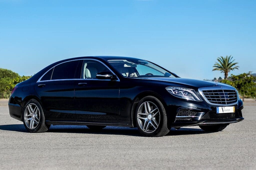 mercedes-s-class-vip-chauffeurs-luxurious-fleet